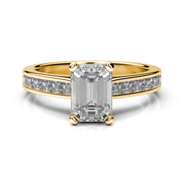 Diamantový zásnubný prsteň