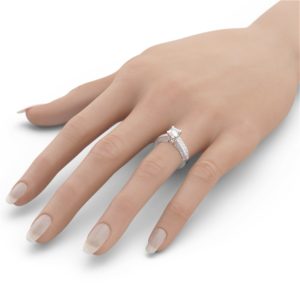 Zásnubný prsteň z bieleho zlata - vizualizácia na ruke